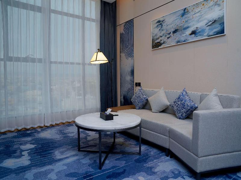 Best Western Plus Danat Almansak Hotel - Oda