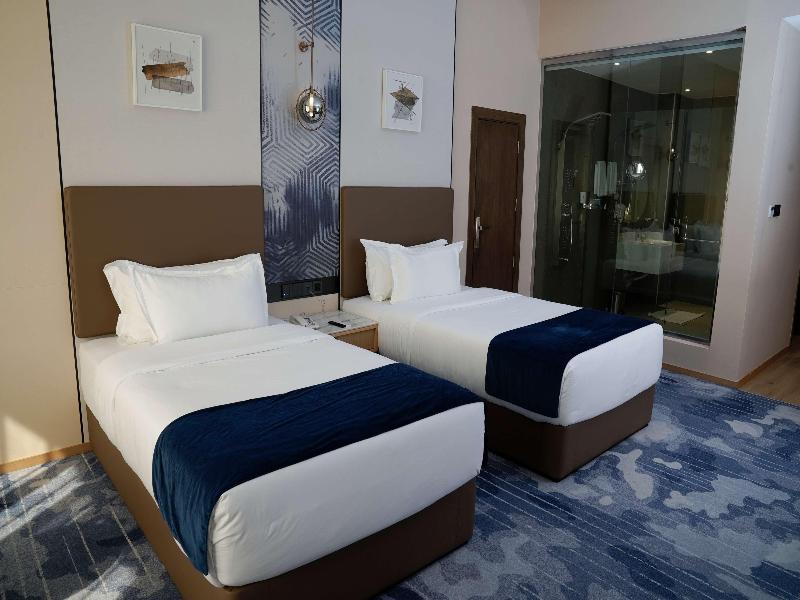Best Western Plus Danat Almansak Hotel - Oda