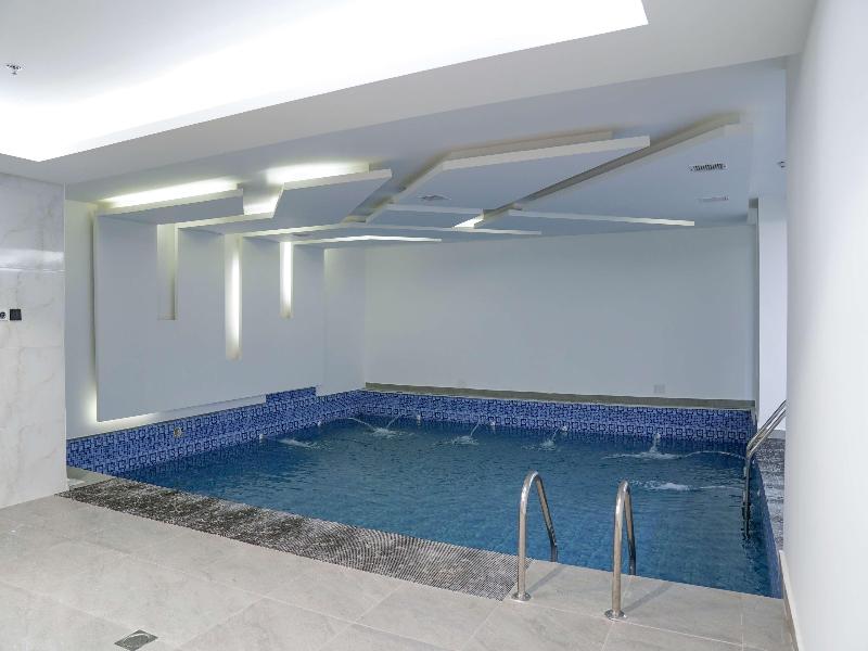 Best Western Plus Danat Almansak Hotel - Havuz