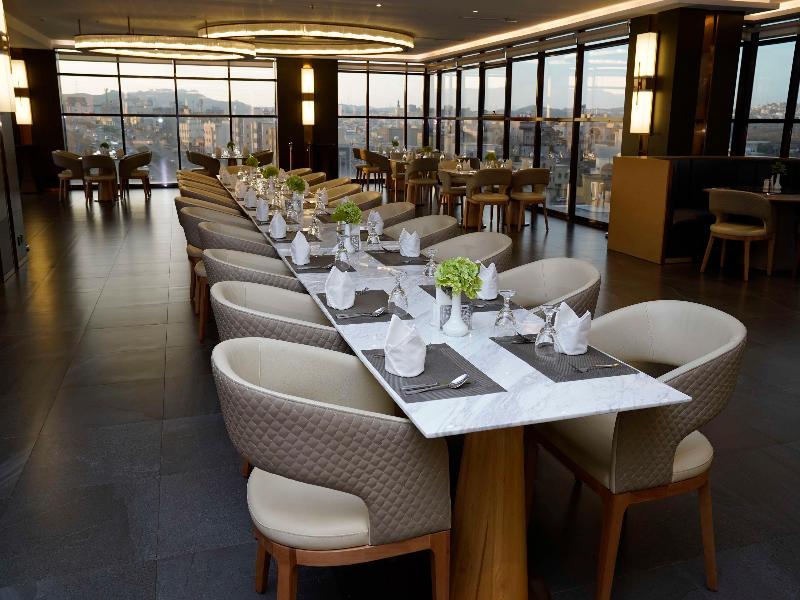 Best Western Plus Danat Almansak Hotel - Restoran