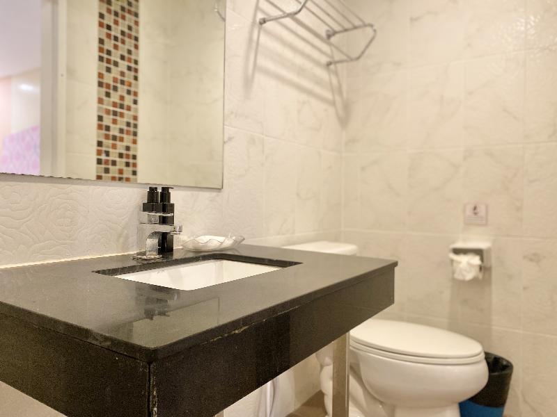 Patong Platinums Hotel - Oda