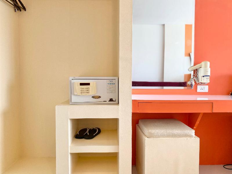 Patong Platinums Hotel - Oda