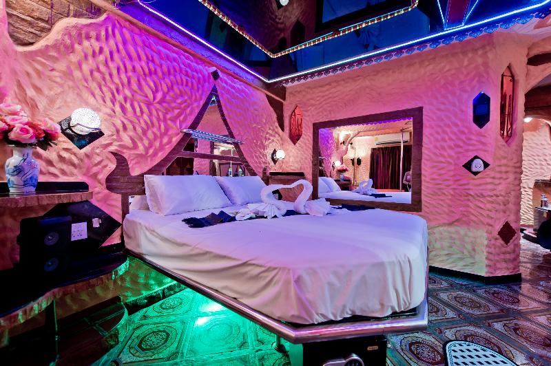 Penthouse Pattaya - Genel
