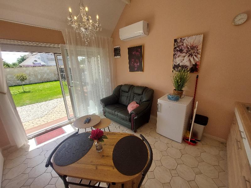 Buk City Apartments - Oda
