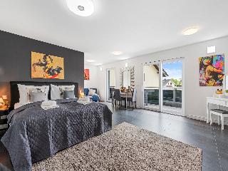 SKY9 Homes & Villas - Franz Spiegel-Gasse otel fotoğrafı