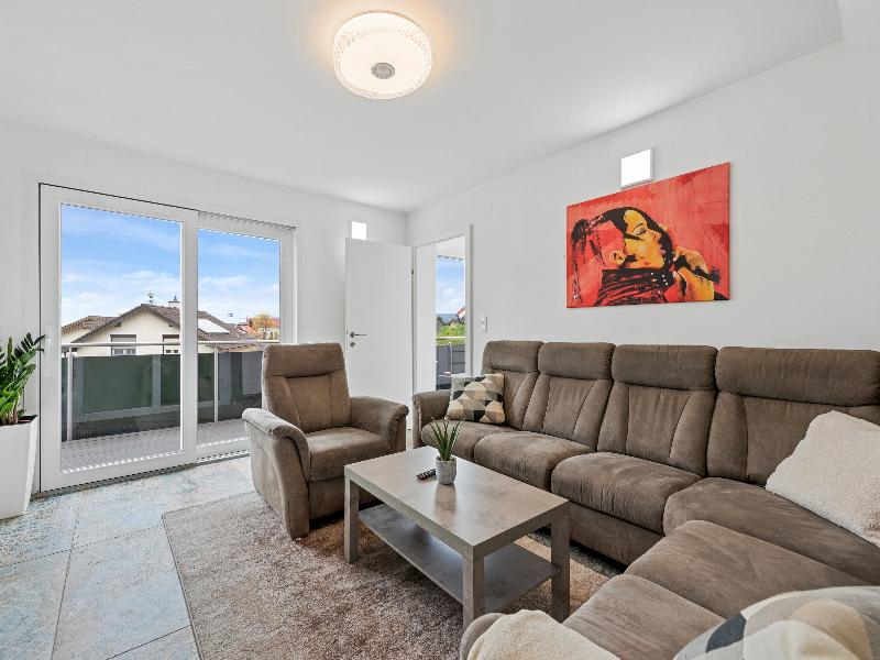 SKY9 Homes & Villas - Franz Spiegel-Gasse - Oda