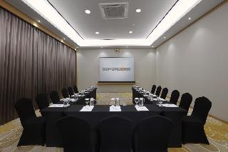 Harper Premier Nagoya Batam fotoÄŸrafÄ±