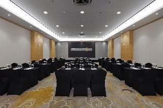 Harper Premier Nagoya Batam fotoÄŸrafÄ±