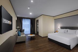 Harper Premier Nagoya Batam fotoÄŸrafÄ±