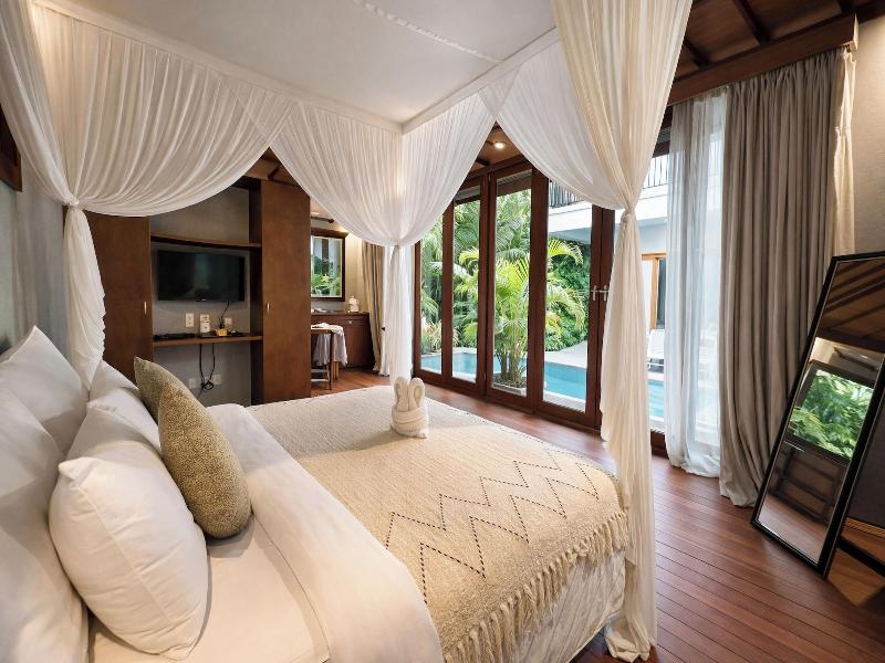Zin Berawa Villas & Bungalows - Oda