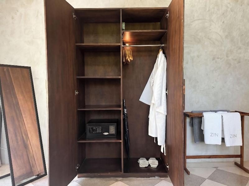 Zin Berawa Villas & Bungalows - Oda