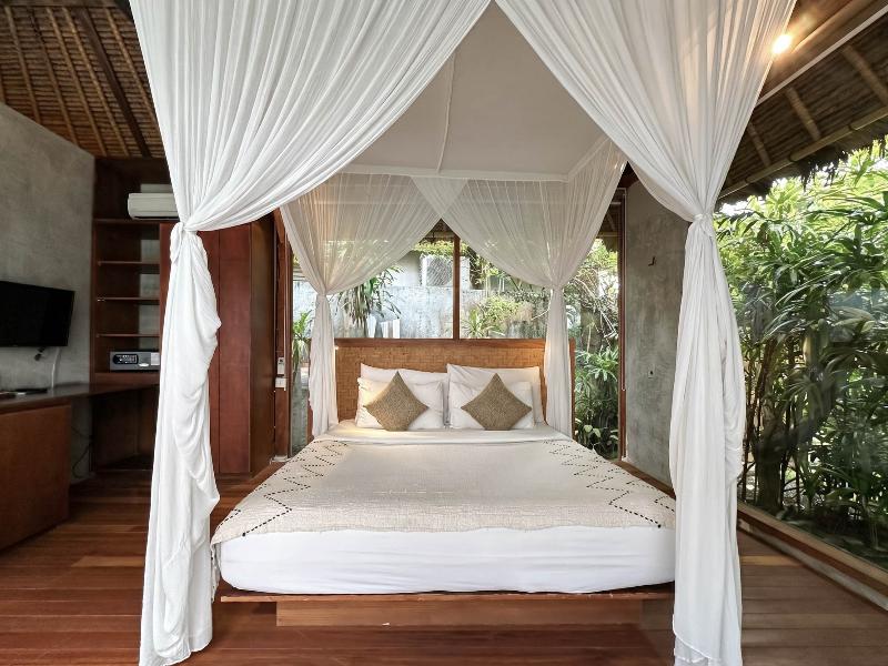 Zin Berawa Villas & Bungalows - Oda