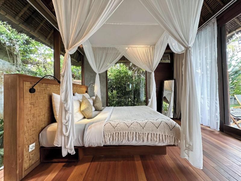 Zin Berawa Villas & Bungalows - Oda