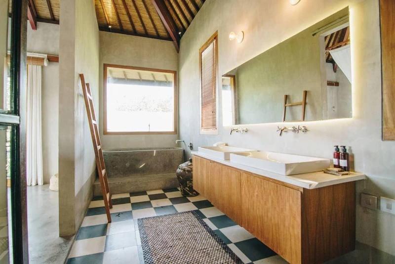 Zin Berawa Villas & Bungalows - Oda