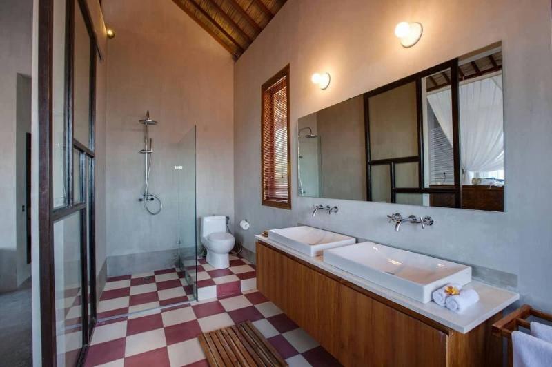 Zin Berawa Villas & Bungalows - Oda