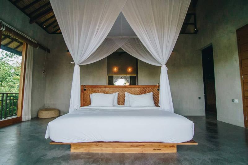 Zin Berawa Villas & Bungalows - Oda