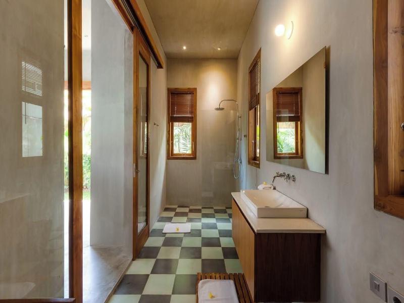 Zin Berawa Villas & Bungalows - Oda