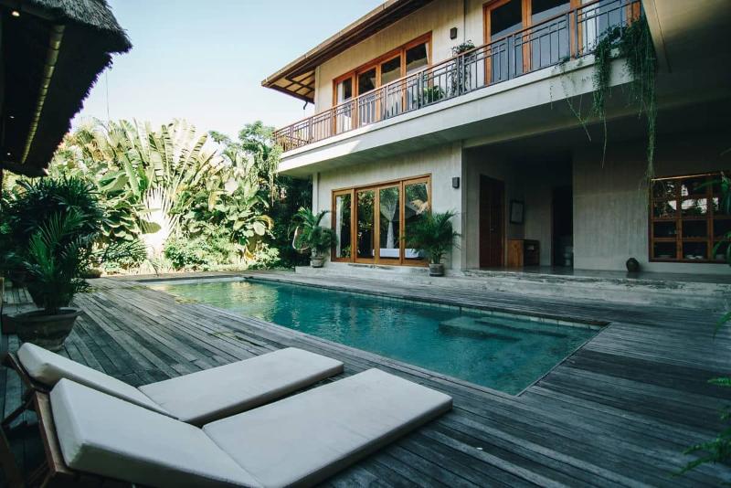 Zin Berawa Villas & Bungalows - Havuz