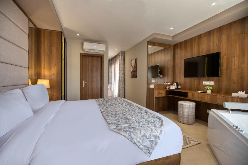 Nozol Pyramids Hotel & SPA - Oda