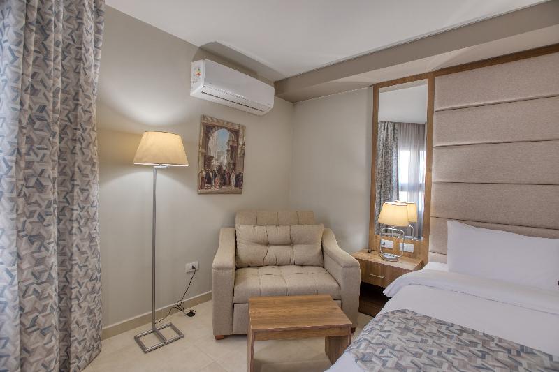 Nozol Pyramids Hotel & SPA - Oda