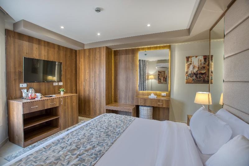 Nozol Pyramids Hotel & SPA - Oda