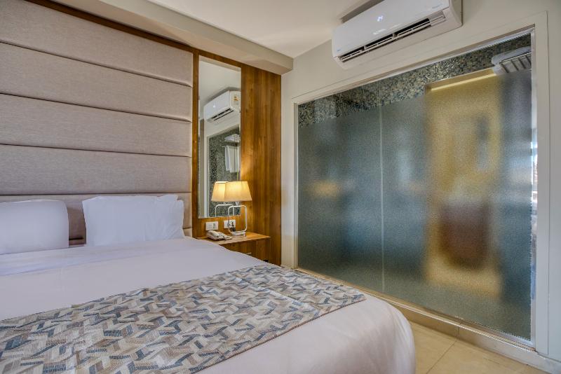 Nozol Pyramids Hotel & SPA - Oda