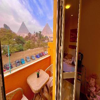 Nemes Pyramids View Inn fotoÄŸrafÄ±