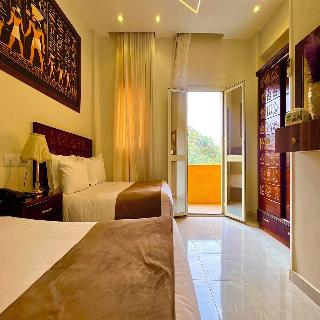 Nemes Pyramids View Inn fotoÄŸrafÄ±