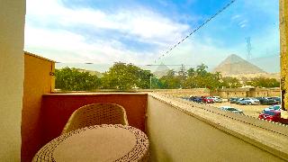 Nemes Pyramids View Inn fotoÄŸrafÄ±