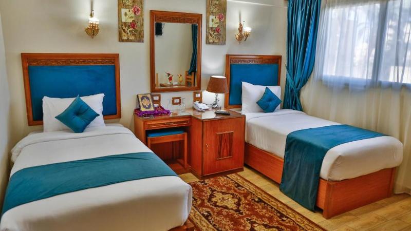 The Palm Hotel - Oda