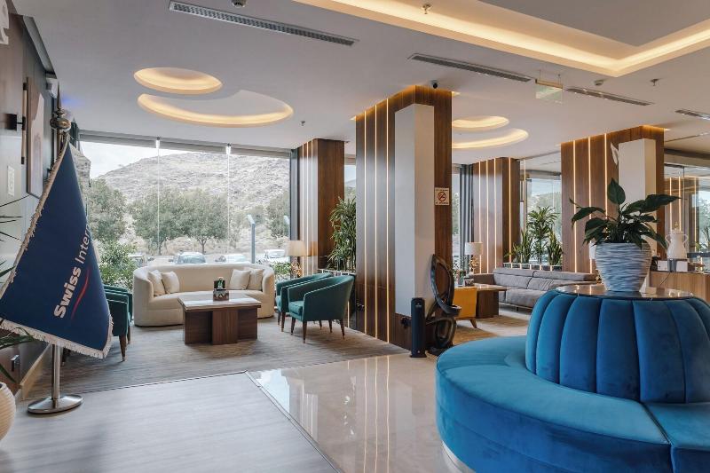Swiss International Taif Hotel - Lobi