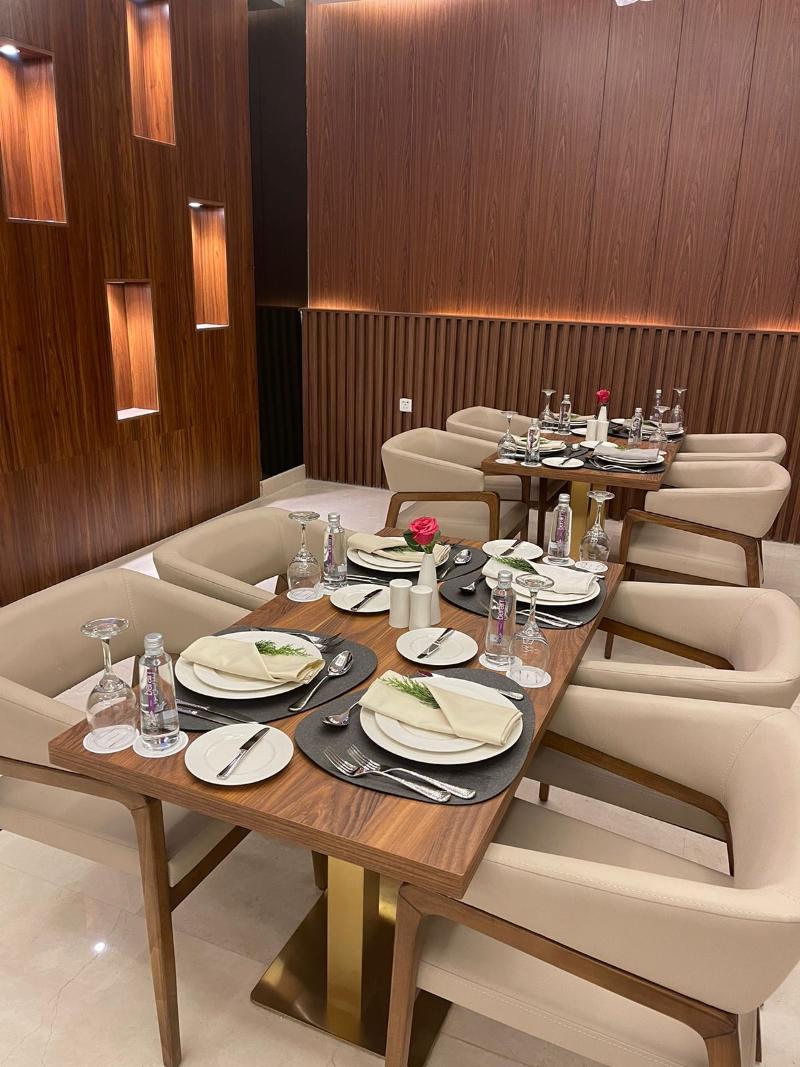 Swiss International Taif Hotel - Restoran