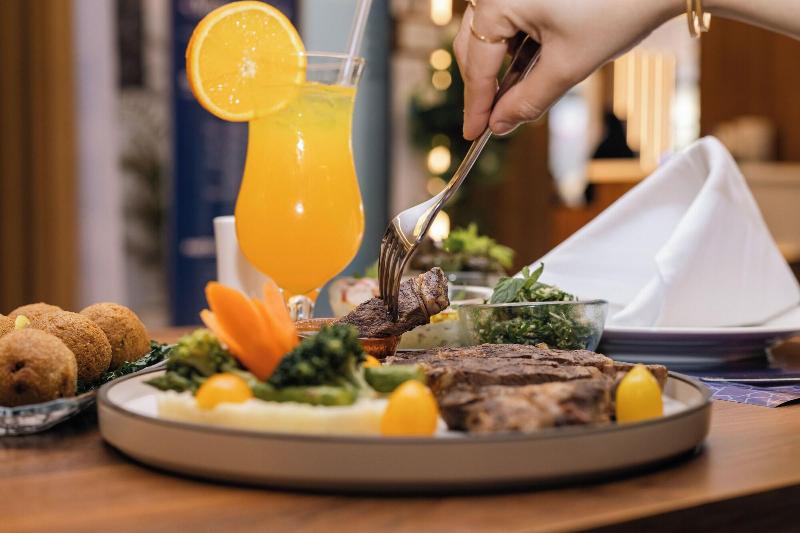 Swiss International Taif Hotel - Restoran