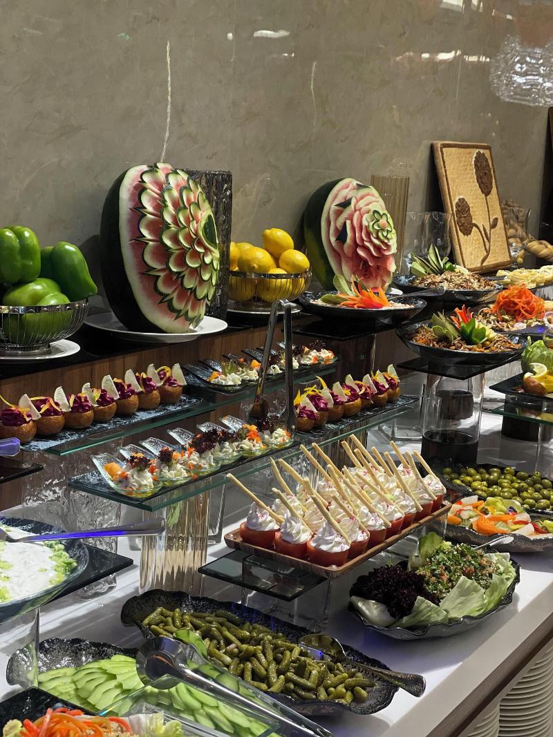 Swiss International Taif Hotel - Restoran