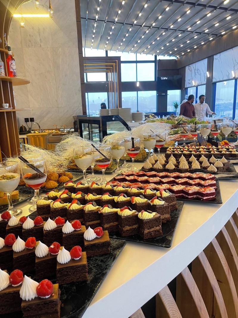 Swiss International Taif Hotel - Restoran