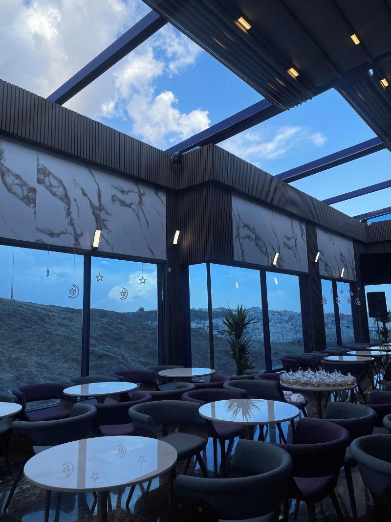 Swiss International Taif Hotel - Restoran