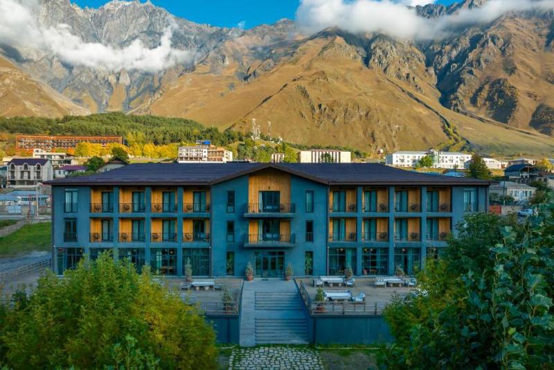 Intourist Kazbegi - Genel