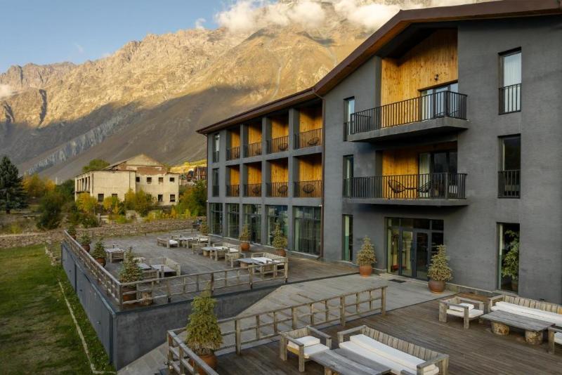 Intourist Kazbegi - Genel