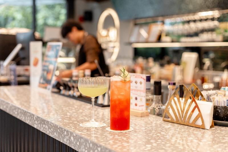 We Hotel Riverfront - Bar