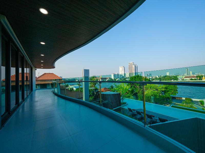 We Hotel Riverfront - Oda