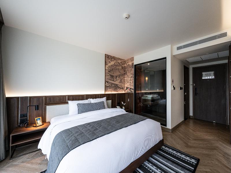 We Hotel Riverfront - Oda