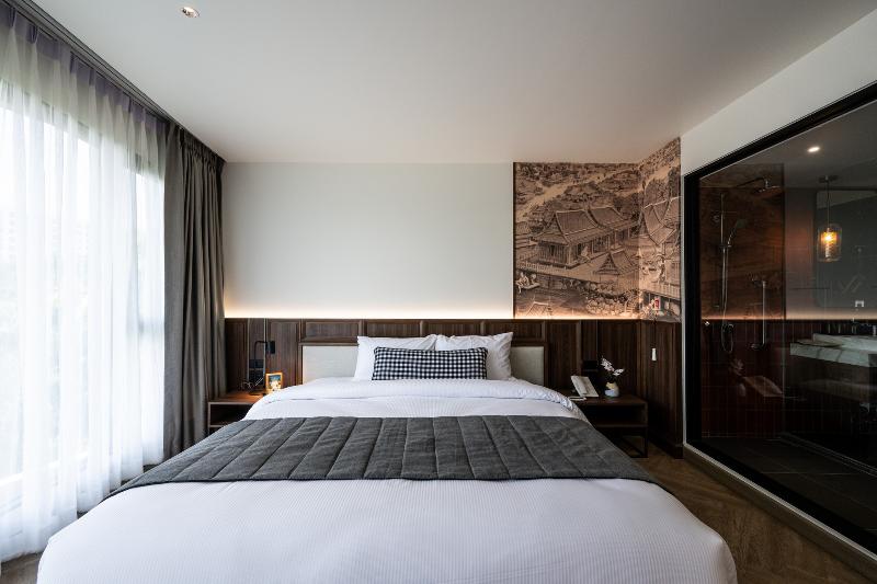 We Hotel Riverfront - Oda