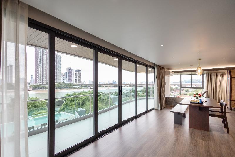 We Hotel Riverfront - Oda