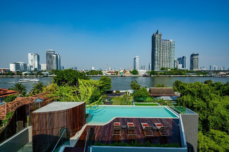We Hotel Riverfront - Havuz