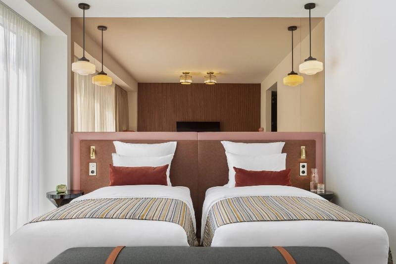 Artizan Design Hotel - Oda