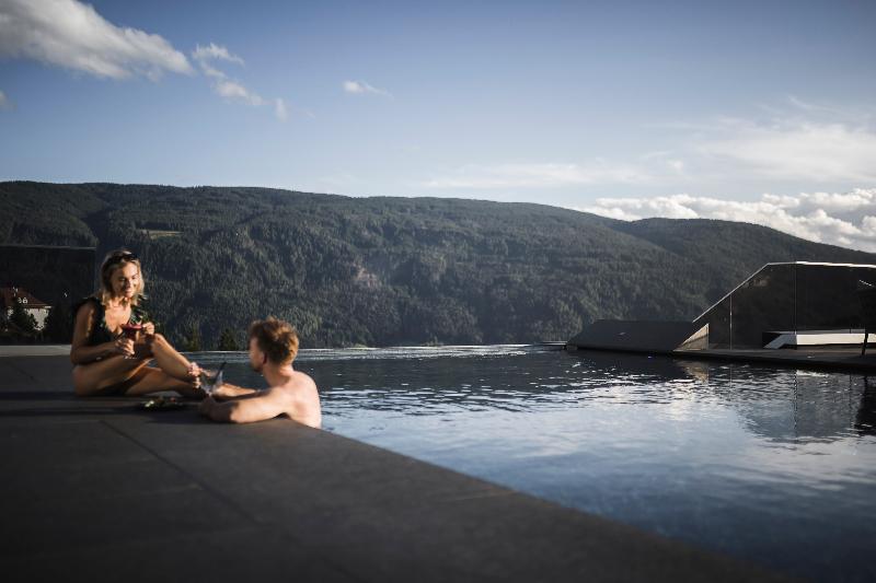Terentnerhof Active & Lifestyle Hotels - Havuz