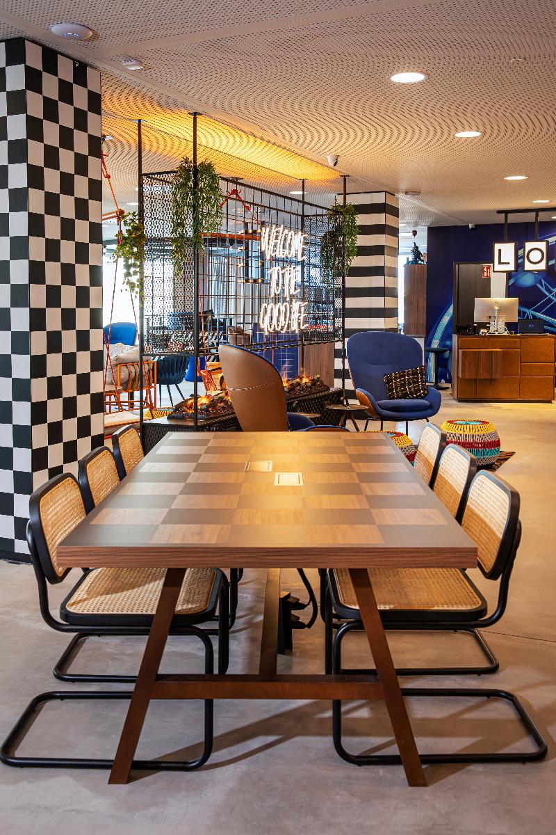 LOGINN Hotel Offenbach - Lobi