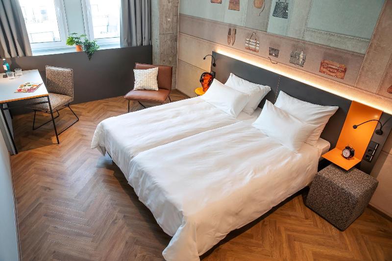 LOGINN Hotel Offenbach - Oda
