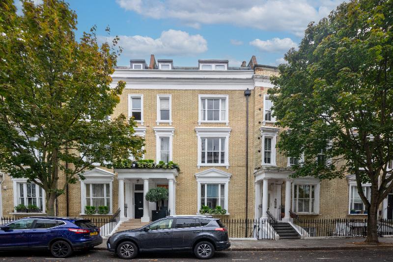 Modern Kensington Apartments - Genel
