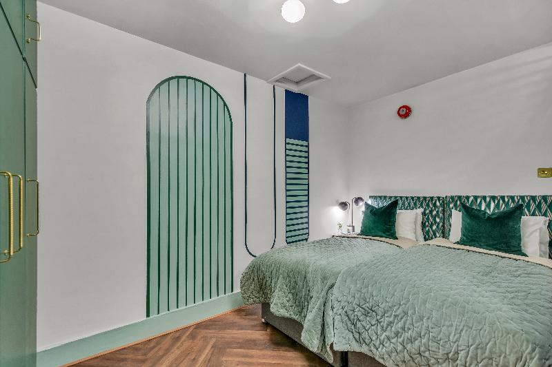 Modern Kensington Apartments - Oda